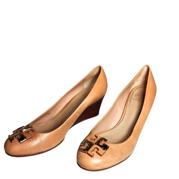 Tory Burch Tan Wedge Shoes - Picture 1 of 14